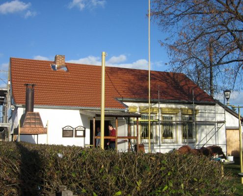 Dachinstandsetzung des Vereinsheimes „Veilchen“ im Jahr 2007